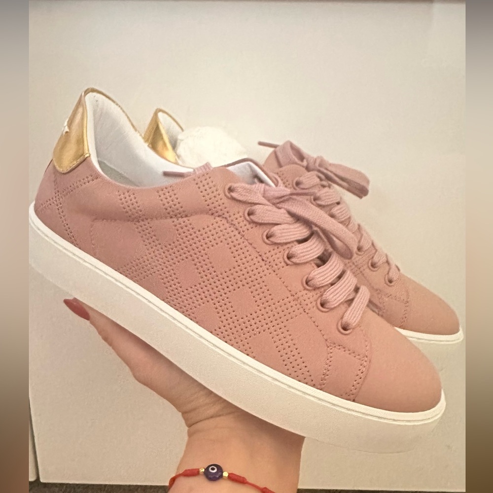 Burberry sneakers